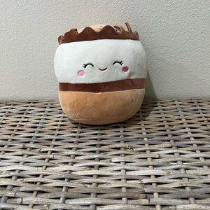 Squishmallows Carmelita the S’more, EUC, toys collectible, plush, kids